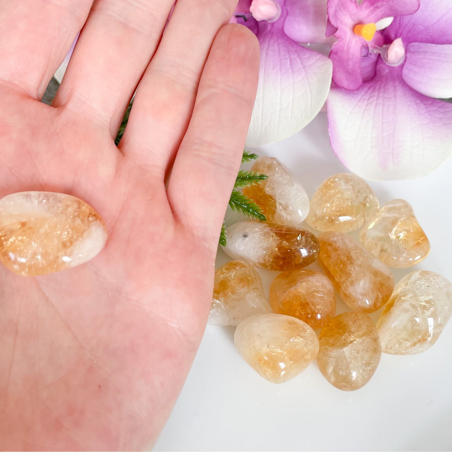 small tumbled citrine crystals