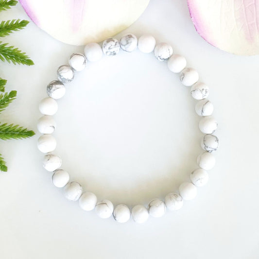 6mm White Howlite Beaded Bracelet
