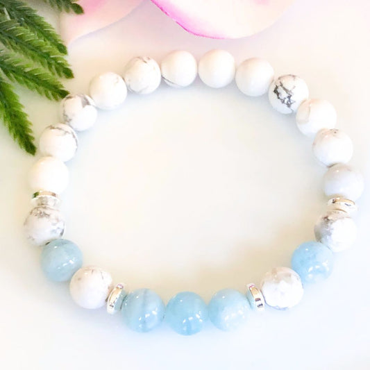 8mm Aquamarine and Howlite Bracelet with Silver Accents