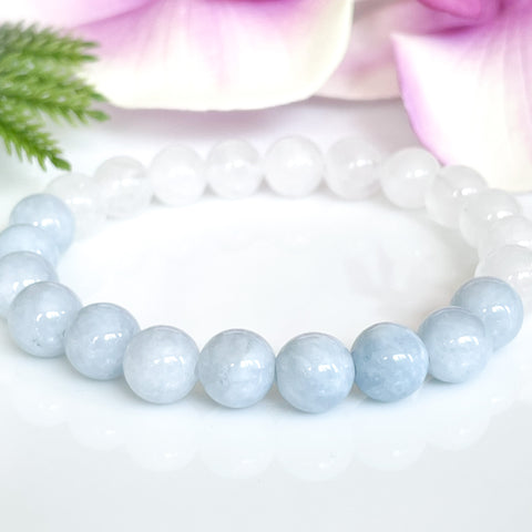 Aquamarine and White Jade Healing Crystal Bracelet