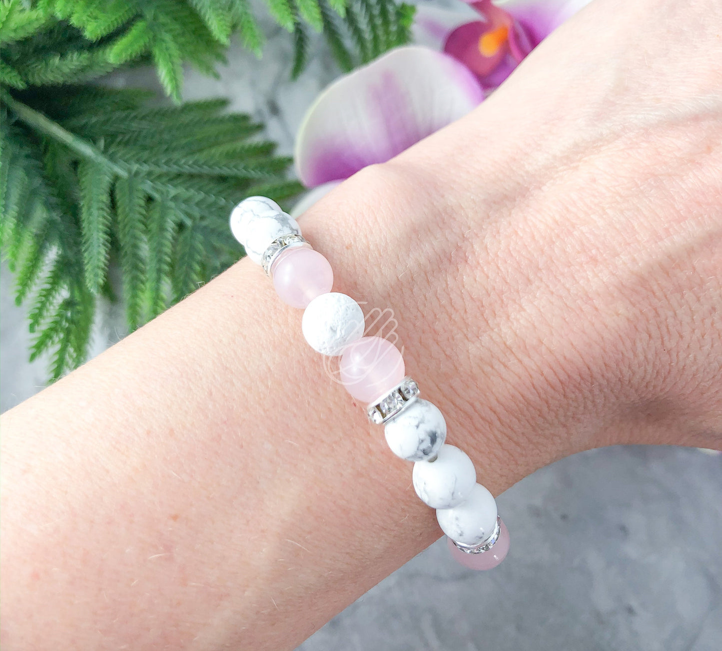 Rose Quartz and Howlite Essential Oil Diffuser Bracelet